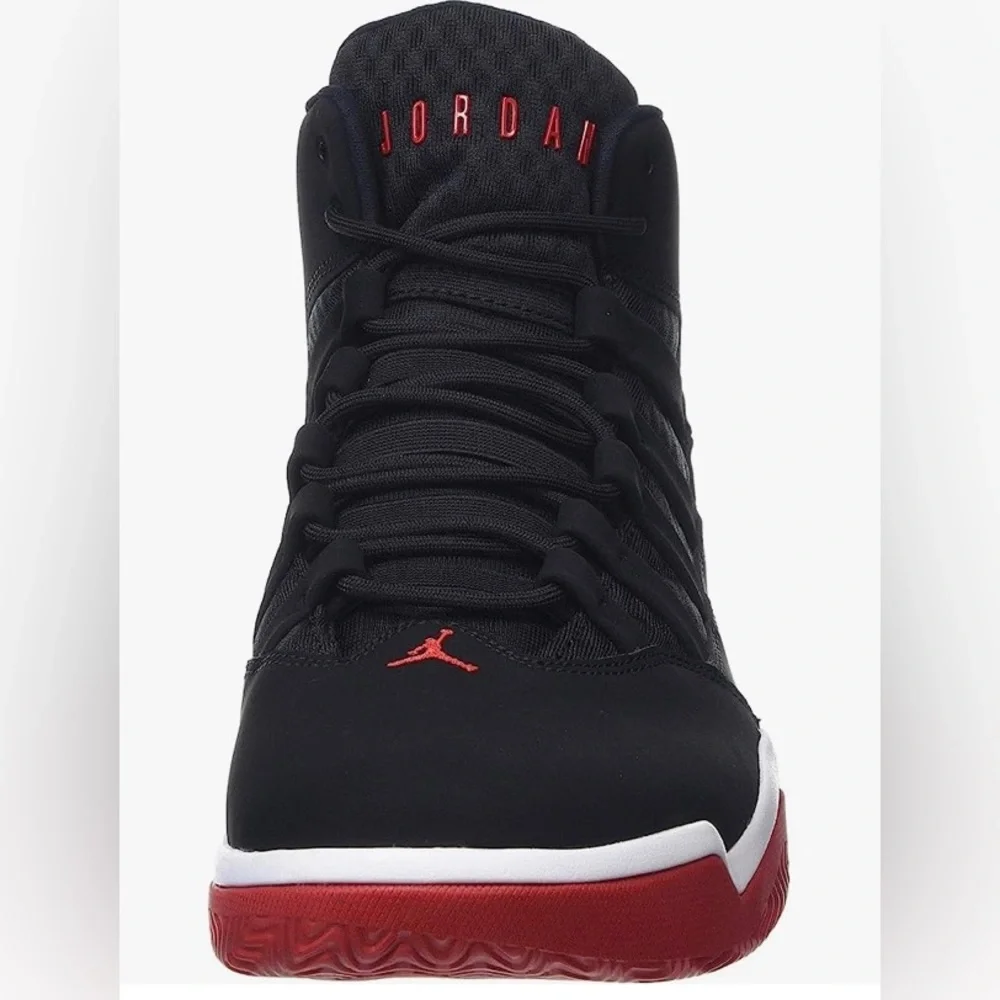 New Jordan Men's red & black Max Aura Black Basketball Shoes